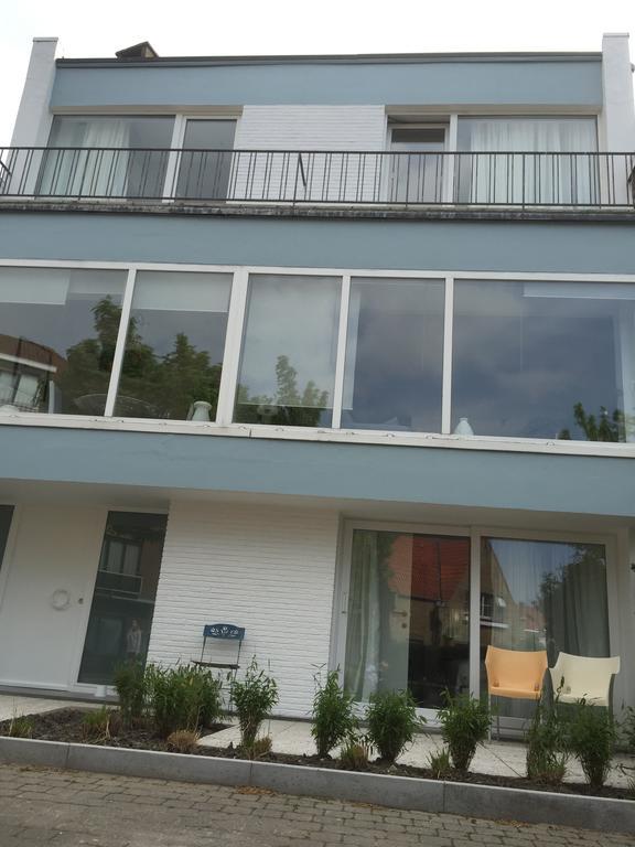 Guesthouse Poppies , Free Parking Oostende Exterior foto