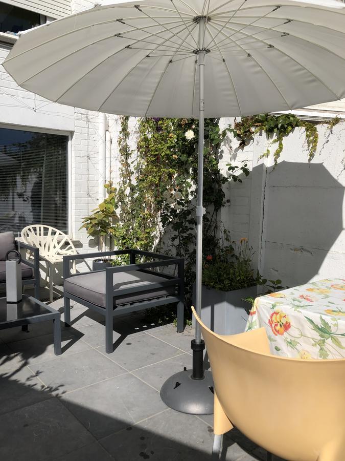 Guesthouse Poppies , Free Parking Oostende Exterior foto